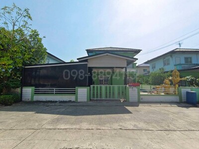 ขายบ้าน 2 ชั้น บ้านสวนศรีปทุม หนองเสือ คลอง 11 ปทุมธานี