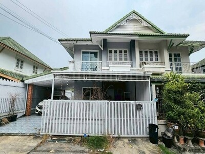 ลดด่วน บ้านแฝด พฤกษา 12 รังสิต - คลอง 3 ราคาถูก