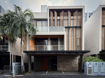 ขาย ให้เช่าบ้านเดี่ยว3ชั้นพร้อมลิฟต์ หมู่บ้านโมทีค แจ้งวัฒนะ10หลั