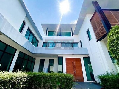 Detached House In Karnchanaphisek for Sale