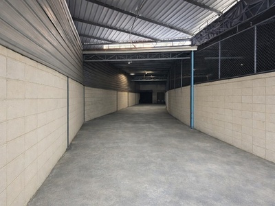 BTSสะพานควาย 899ม. ตลาด อ.ต.ก. โกดัง 88 ตร.ม. อินทรามระ 10-14