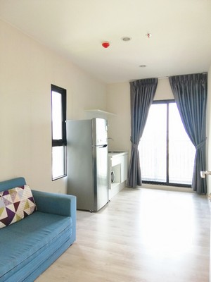 condo. Plum Condo Central Station Phase 1 พลัมคอนโด เซ็นทรัล สเตชั่น เฟส 1 26sq.m. 1 Bedroom 1 BATHROOM 6500 บาท ราคาคุ้ม