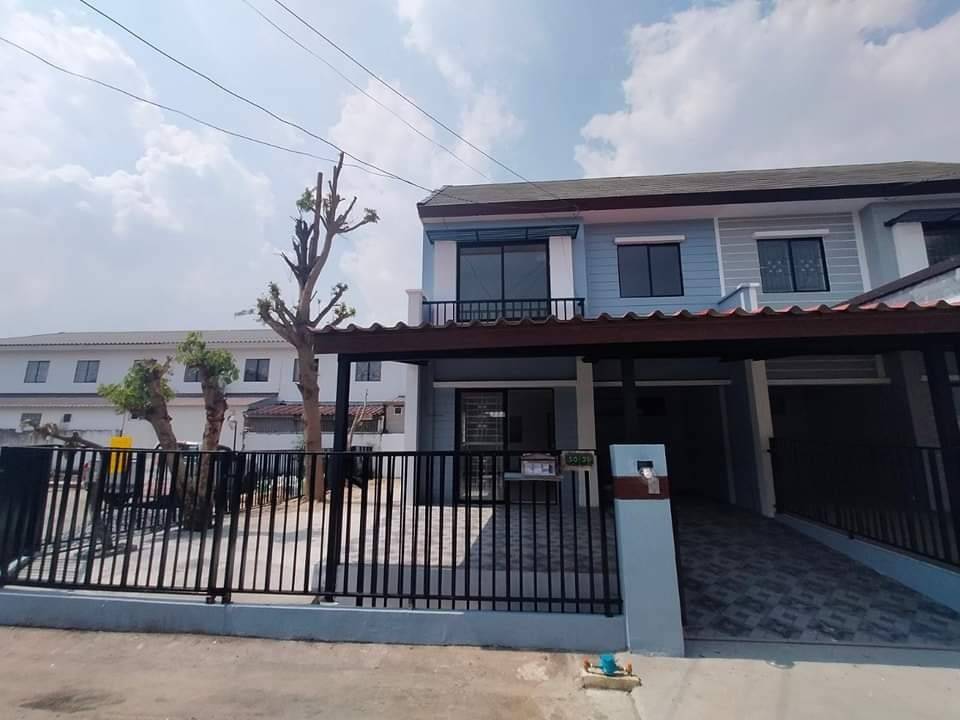 หมู่บ้านพฤกษา 58_1 ซอยวัดศรีวารีน้อย บางเสาธง สมุทรปราการ ราคาพิเศษ2.49ลบ.