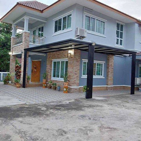 เจ้าของขายเองโดยตรง บ้านสวยทันสมัยหลังคาทรงปั้นหยา จังหวัดหนองบัวลำภู อ.เมือง เส้นหลังโรงพยาบาล 