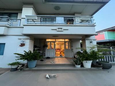 P978 ขายบ้านเดี่ยว 2 ชั้น หมู่บ้าน วิลล่ารามอินทรา ซอยสยามธรณี 