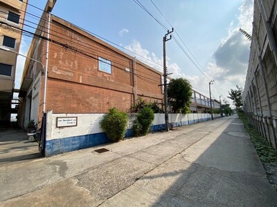 โรงงาน 6 ชั้น เนื้อที่ 2-3-0 ไร่ ถนนกิ่งแก้ว บางพลี สมุทรปราการ