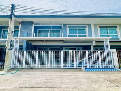 ขายทาวน์โฮม ศรีราชา บ้านฟรีโอน The Finest Town Sriracha ราคาถูก