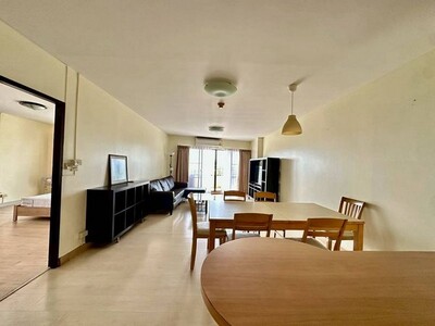 ขายคอนโด ห้องชุด ใกล้โรบินสัน ศรีราชา Eastern Tower วิวทะเล