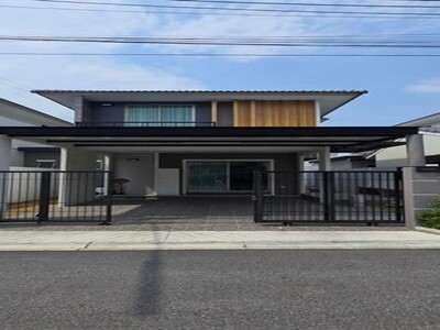 ให้เช่าบ้านแฝด หมู่บ้านไลฟ์ อิน เดอะ การ์เด้น โรงโป๊ะ-มอเตอร์เวย์