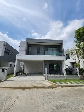 ให้เช่าบ้านเดี่ยว 2 ชั้น หลังใหม่ 50 ตรว. 4 ห้องนอน เซนโทร บางนา โครงการใหม่ติดเมกะบางนา 