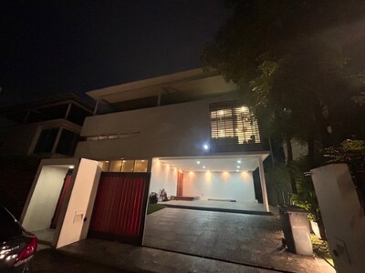 ให้เช่าบ้านเดี่ยว3ชั้นถ.บางนาตราด450ตร.ม5นอน6น้ำแอร์เฟอร์ครบเช่า1