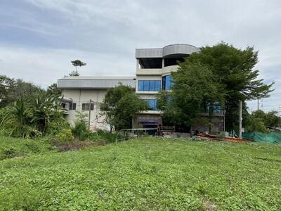 ให้เช่าอาคารสำนักงาน 4 ชั้น 1,750 ตารางเมตร ถนนลี่ยงเมืองนนทบุรี