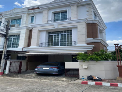 MRT แจ้งวัฒนะ14 550 ม. เช่าทาวน์โฮม 3 ชั้น หลังริม 28 ตร.วา.  MRT แจ้งวัฒนะ14 550 ม. เช่าทาวน์โฮม 3 ชั้น หลังริม 28 ตร.วา.