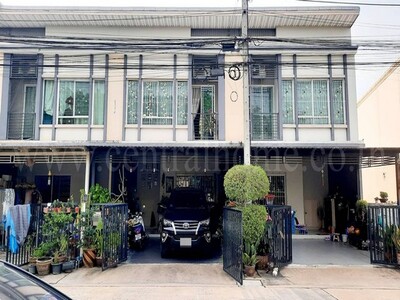 ขายด่วน ทาวน์โฮม พลีโน่ ติวานนท์ - แจ้งวัฒนะ วิวสวน