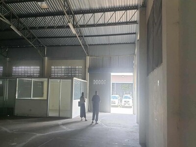 โกดังให้เช่า ใกล้บิ๊กซีแม่เหียะ – ใจกลางโซนธุรกิจเมืองเชียงใหม่! 