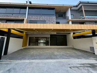 ถูกสุดในโครงการ 3 นอน ทาวน์โฮมสุดหรู 3 ชั้น มัยลาภ เลียบด่วนเอกมั