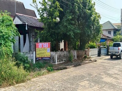 ขายบ้านพร้อมที่ดิน ราคาถูก เนื้อที่  88 วา  ในเมือง  เมืองขอนแก่น