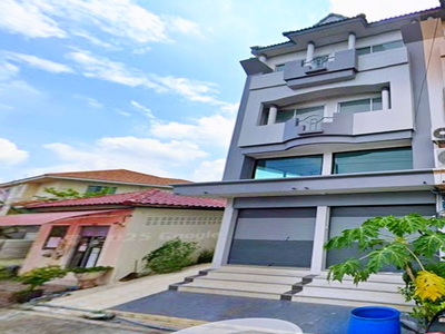  บิ๊กซี เคหะร่มเกล้า 500 ม.ให้เช่าอาคารใหญ่  2 คูหา ลาดกระบัง 