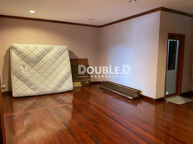 บ้านและสวน ซอยอ่อนนุช 14 ขาย 100 ล้านบาท ปล่อยเช่า 1.4 แสน Tel : 082-626-8246