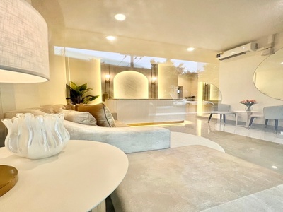 ให้เช่า อาคารใหม่ ถนนนวลจันทร์ ย่านลูกค้ามีกำลังซื้อสูง  