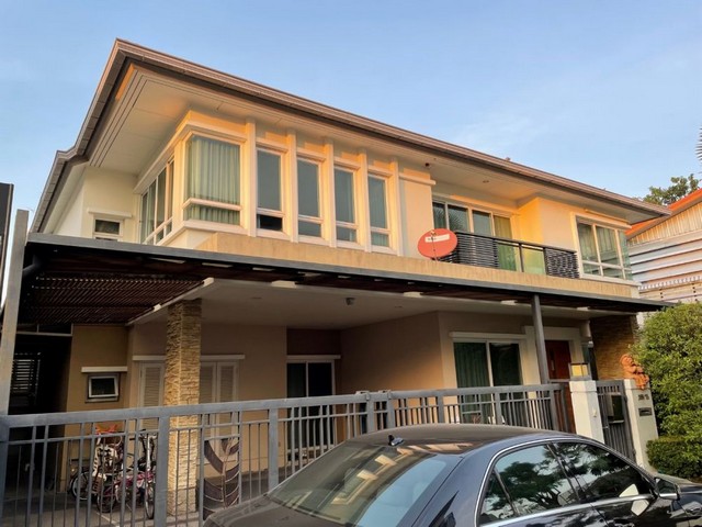 0405 บ้านเดี่ยว 2 ชั้น  65.5ตร.วา แกรนด์บางกอกบลูเลอวาร์ด วิภาวดี-รังสิต 3นอน 4น้ำ 1ครัว 3ที่จอดรถ หน้าหมู่บ้านติด BTSหลักสี่