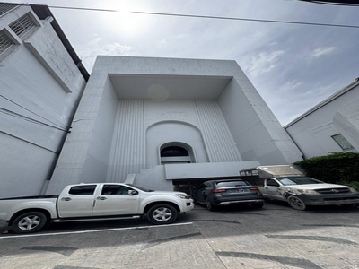 ให้เช่าสำนักงาน 4 ชั้นถนน สุขสวัสดิ์ ย่านพระประแดง 