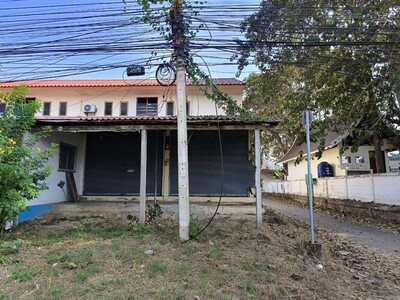 ขาย อาคารพาณิชย์ 2 ชั้น ถนน พหลโยธิน พิชัย ลำปาง 