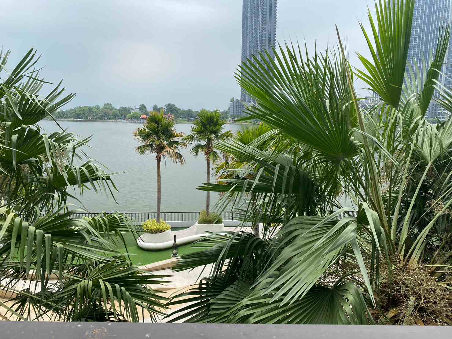 ขายคอนโดห้องสวยวิวริมแม่น้ำ โครงการเมโทรลักซ์ ริเวอร์ฟรอนท์ รัตนาธิเบศร์ 