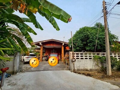 บ้านเดี่ยว ที่ดินแปลงใหญ่ ทำเลเศรษฐกิจใหม่ เดินทางสะดวก สันทราย