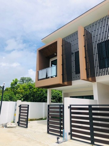 THS041 For Sale Chao Wilai Phuket Airport  2 Bedrooms 3 Bathrooms