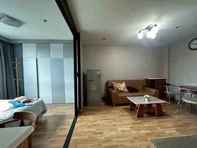 ให้เช่าถูก คอนโด กลางเมืองศรีราชา โครงการ ลัดดาคอนโดวิว