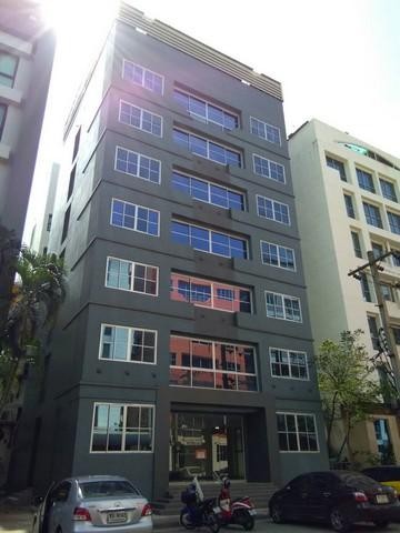 ให้เช่าอาคารสำนึกงาน 7 ชั้น ย่าน ศรีนครินทร์ ใกล้ ห้างพาราไดซ์ พาร์ค อาคารมีลิฟท์ จอดรถหน้าอาคารได้