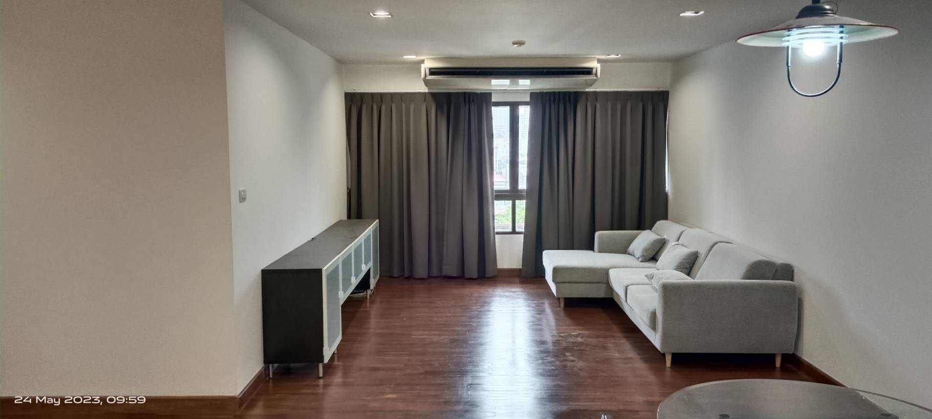 Condominium บ้านเพลินจิต 102 ตรม 2นอน ใกล้กับ BTS นานา โครตถูก กรุงเทพ