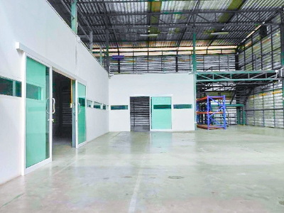  โกดัง พร้อมบ้านเดี่ยว  800 ตร.ม.MRT บางรักน้อย-ท่าอิฐ 1.4 กม.