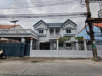 ให้เช่าบ้านเดี่ยว 2 ชั้น สุขุมวิท 101/1 วชิรธรรมสาธิต 55 