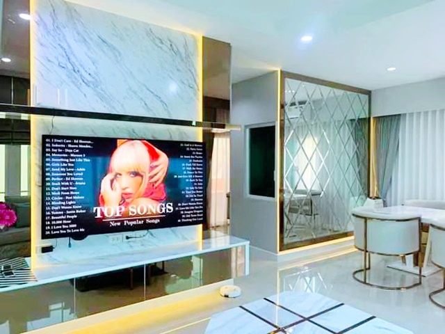 คฤหาสน์ริมสวนให้เช่า Luxury วงแหวน-รามอินทราFashion Island  4นอน 3น้ำ 5แอร์ 250ตรม.52ตรว. 2 จอดรถ