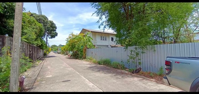 ขายที่ดิน ซอยพุทธมณฑลสาย 2 ซอย 3   เนื้อที่ 102 ตารางวา   ZT195 