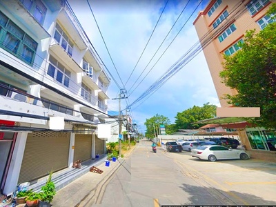 ค้าขายได้ ปากซอย เพชรเกษม 108-114 300ห้อง ให้เช่าอ.พาณิชย์ 3ชั้น 