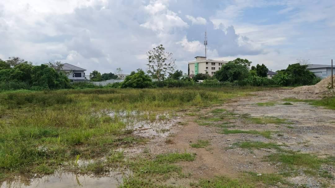 ขายด่วน!! ที่ดิน แปลงสวย ถมแล้ว ขนาด 196 ตรว. ทำเลดี ใกล้รถไฟฟ้าคูคต  ลำลูกกา คลอง2 