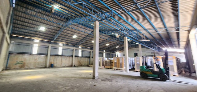 WAN370ขายโกดังถูกมากเนื้อที่ 2 ไร่ 2 งาน 3 ตารางวา  บ้านพัก ลานจอดรถ  สมุทรสาคร  