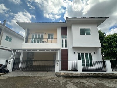 ขายบ้าน77ว.4น3น 4.5ล. ล้านนาเฮอริเทจ แยกสันกลาง สารภี เชียงใหม่ ขายบ้าน77ว.4น3น 4.5ล. ล้านนาเฮอริเทจ แยกสันกลาง สารภี เชียงใหม่