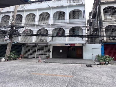 ขายอาคารพาณิชย์ 4ชั้น +rooftop 240 sq.m.เดินเพียง550M จาก MRT พระ