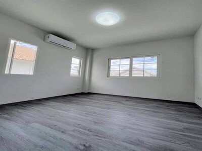 P1667 ขาย หมู่บ้าน เนเบอร์โฮม วัชรพล สุขาภิบาล 5 ซอย 82