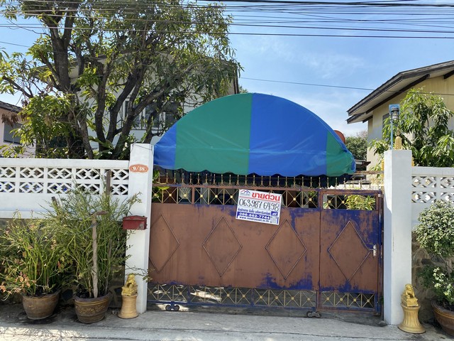ขาย หมู่บ้านสมานฉันท์เมืองทอง ทำเลดี ใกล้ทางด่วนเมืองทอง