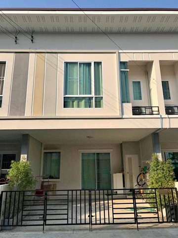 S00929 ขายทาวน์โฮมใกล้เมือง ดีญ่าวาเล่ย์ สารภี ใกล้โรงเรียนวารีเชียงใหม่ ต่อเติมหลังคาเรียบร้อยแล้ว