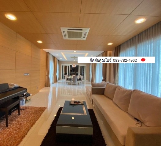 RENT a luxury style mansion with private pool  Bangna is located in Windmill Bangna Golf Course