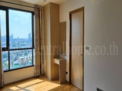 คอนโด ห้องชุด ฟิวส์ สาทร - ตากสิน ห้องใหม่มาก สภาพดี ราคาถูก