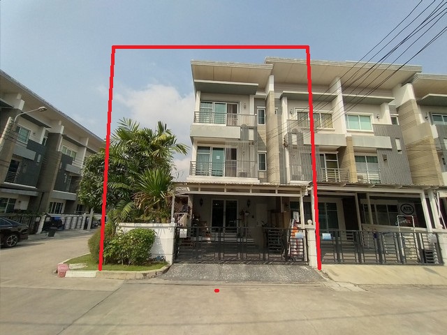 ขายทาว์นโฮมกรุงเทพกรีฑา 7 ทาวน์อเวนิวพระราม 9 Town Avenue Rama 9 หลังมุม แต่งสวย