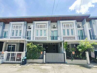 ทาวน์โฮม 2 ชั้น หมู่บ้าน โกลเด้น ทาวน์ งามวงศ์วาน -  แคราย