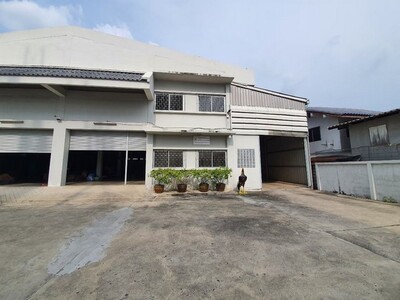 ให้เช่าโกดังสำหรับทำคลังสินค้า สตูดิโอไลฟ์สด โรงงานเส้นรังสิต-นคร